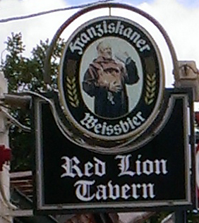 red lion sign2
