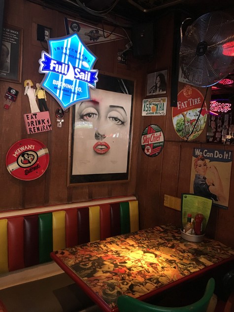 yBBeanery Janis booths