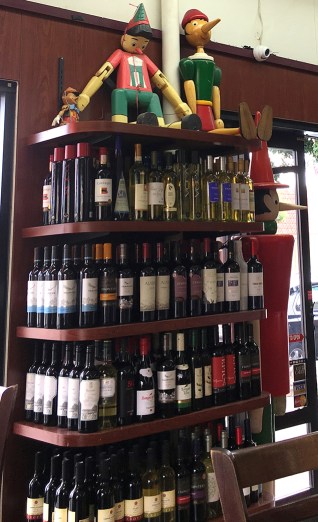 yPinocchio's entrance w dolls2